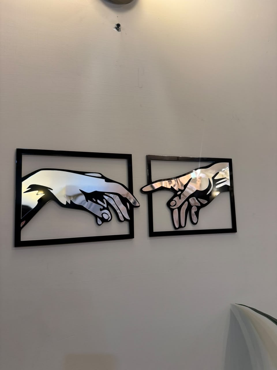 Modern Hands Mirror Acrylic Wall Décor