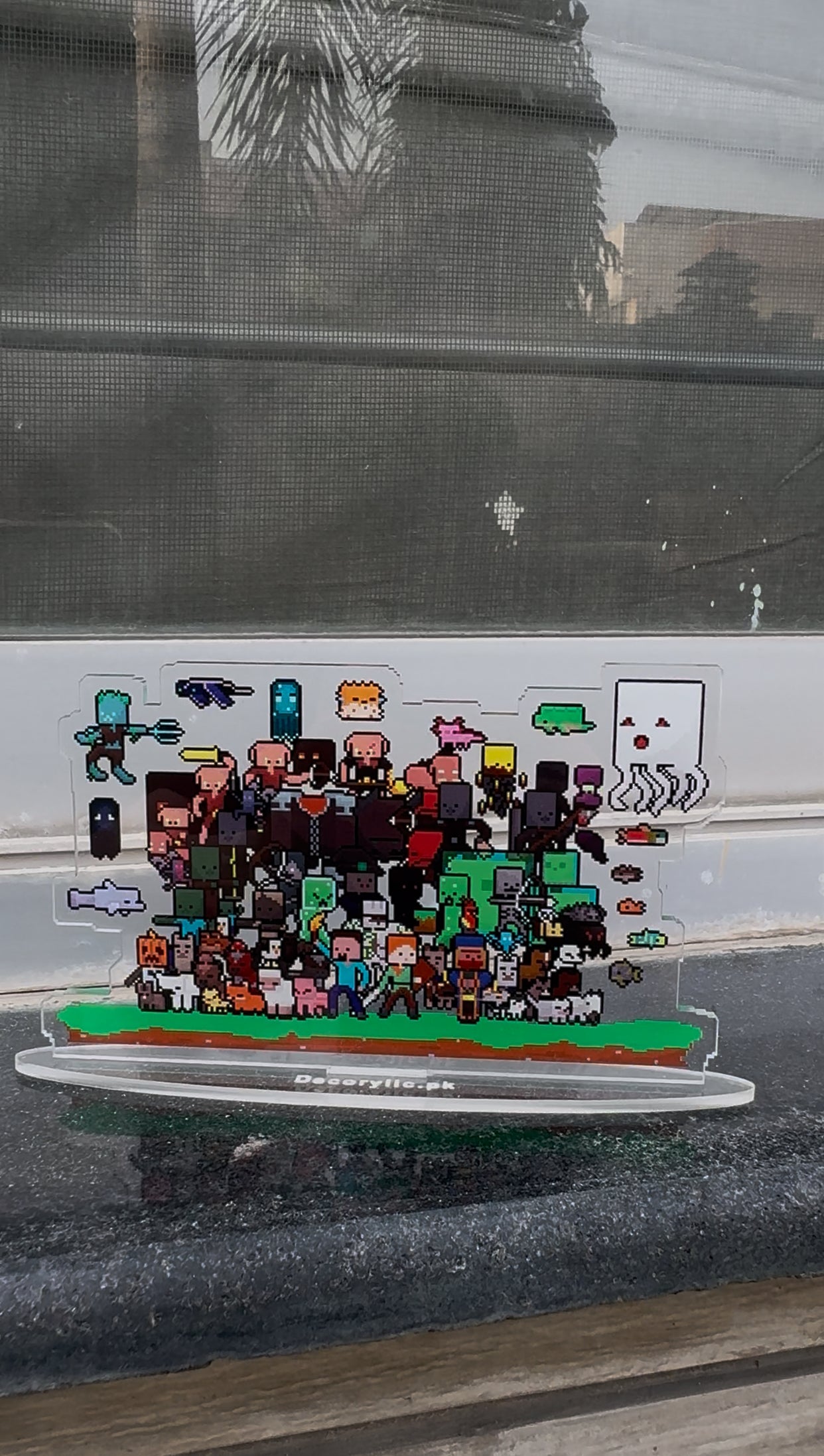 Minecraft pixel standee